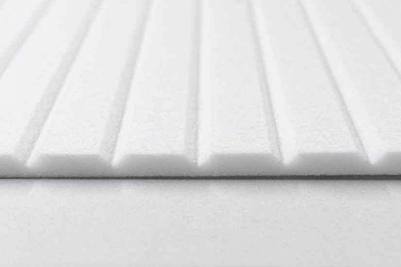 TheFelt! KitKat – Biela